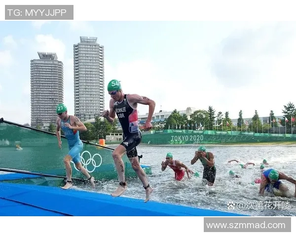 以游泳比赛时间为核心解析运动员表现与训练成果的关系 以游泳比赛时间为核心解析运动员表现与训练成果的关系