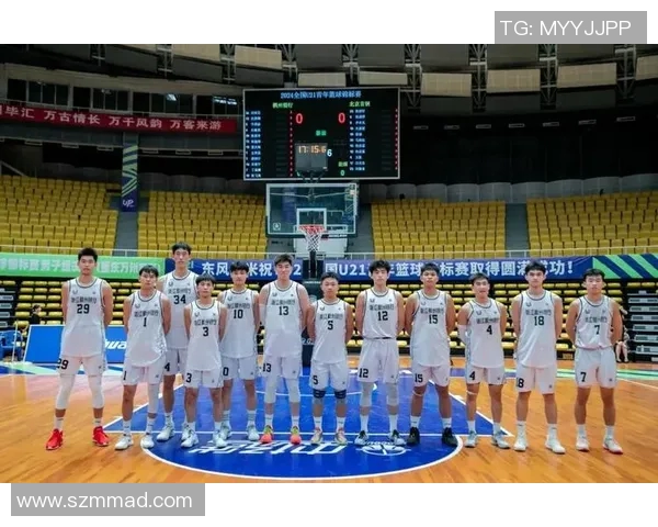 全国锦标赛回顾：杭州篮球队展现出惊人的速度与团队配合能力